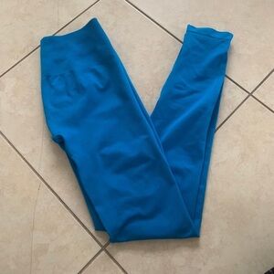 Alphalete Rapids Blue Amplify Leggings
